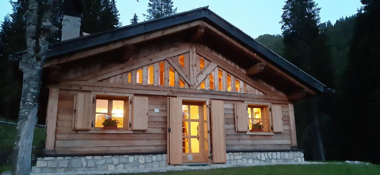 Chalet Brenta Dolomites Madonna di Campiglio Exterior photo