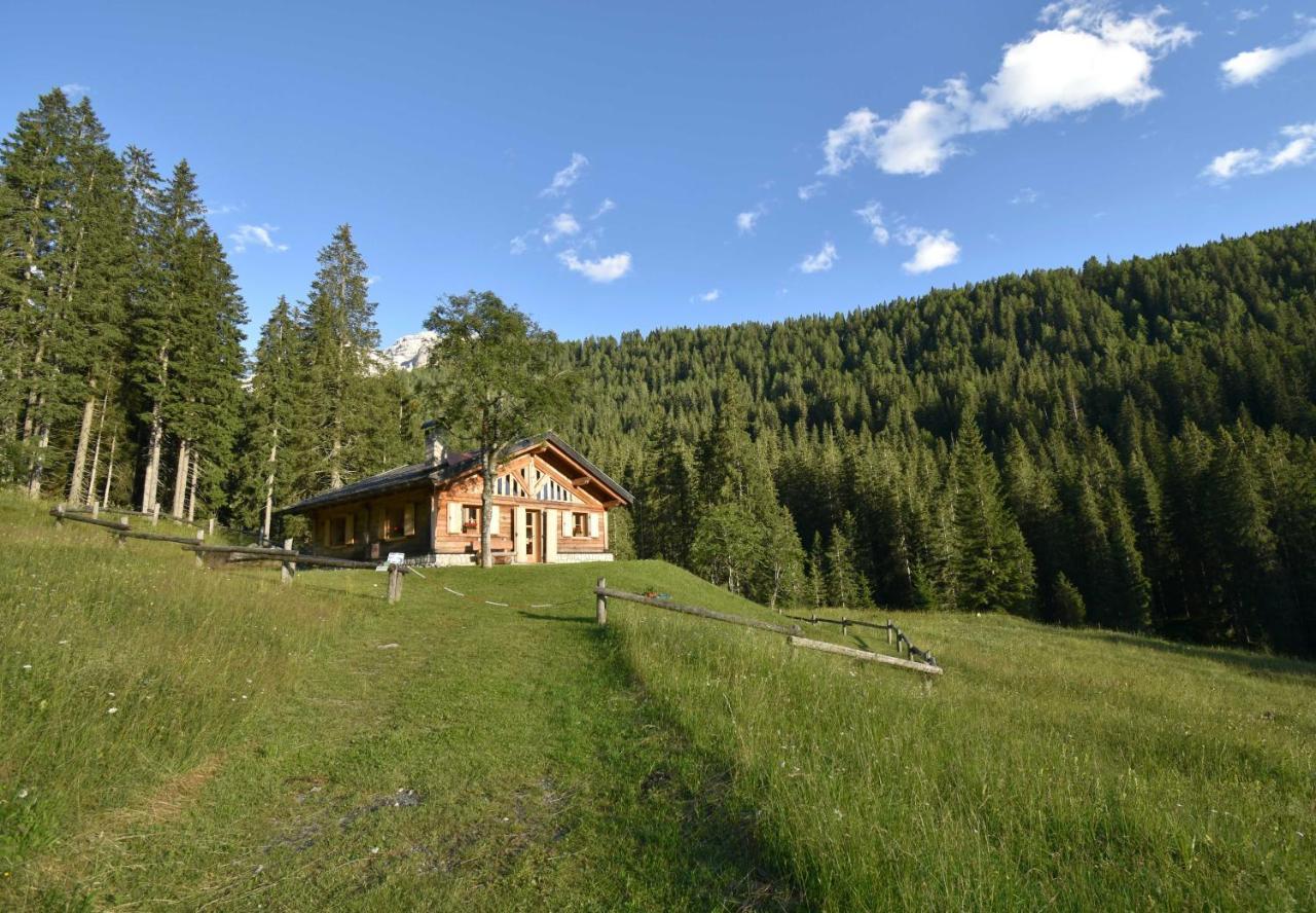Chalet Brenta Dolomites Madonna di Campiglio Exterior photo