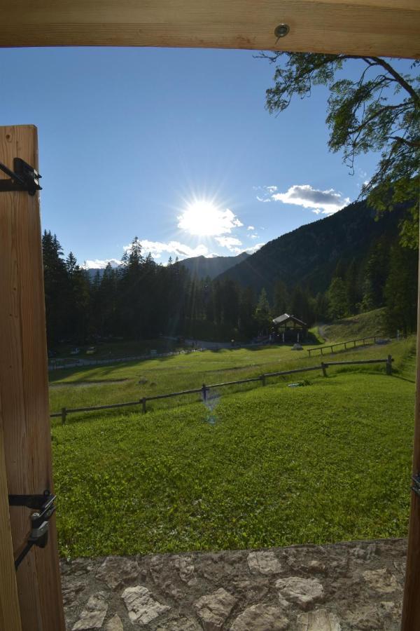 Chalet Brenta Dolomites Madonna di Campiglio Exterior photo