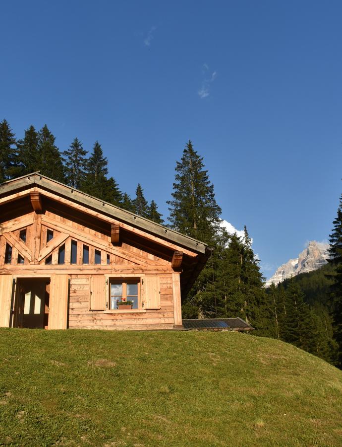 Chalet Brenta Dolomites Madonna di Campiglio Exterior photo